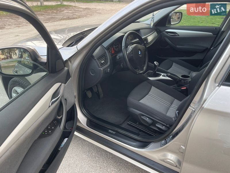 Внедорожник / Кроссовер BMW X1 2010 в Броварах