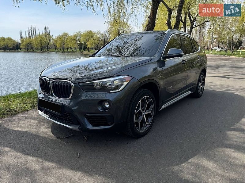 Внедорожник / Кроссовер BMW X1 2018 в Ровно