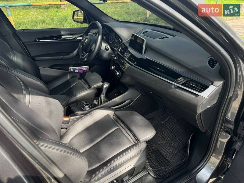 Внедорожник / Кроссовер BMW X1 2018 в Ровно