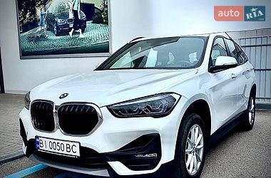 Внедорожник / Кроссовер BMW X1 2022 в Полтаве