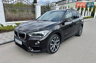 Позашляховик / Кросовер BMW X1 2015 в Вінниці