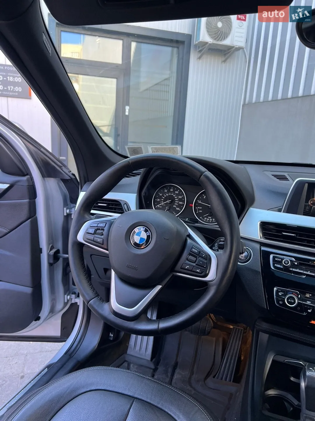 2016 BMW X1 - мініатюра 17
