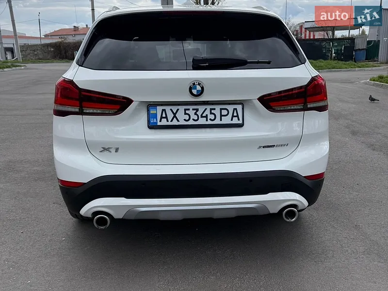 BMW X1 2021 VIN WBXJG9C07M5U40101 фото оголошення 9 з 122