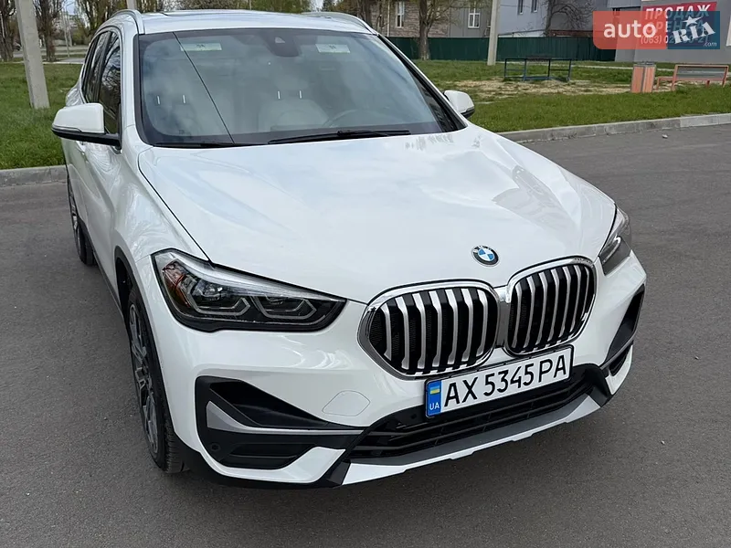 BMW X1 2021 VIN WBXJG9C07M5U40101 фото оголошення 16 з 122