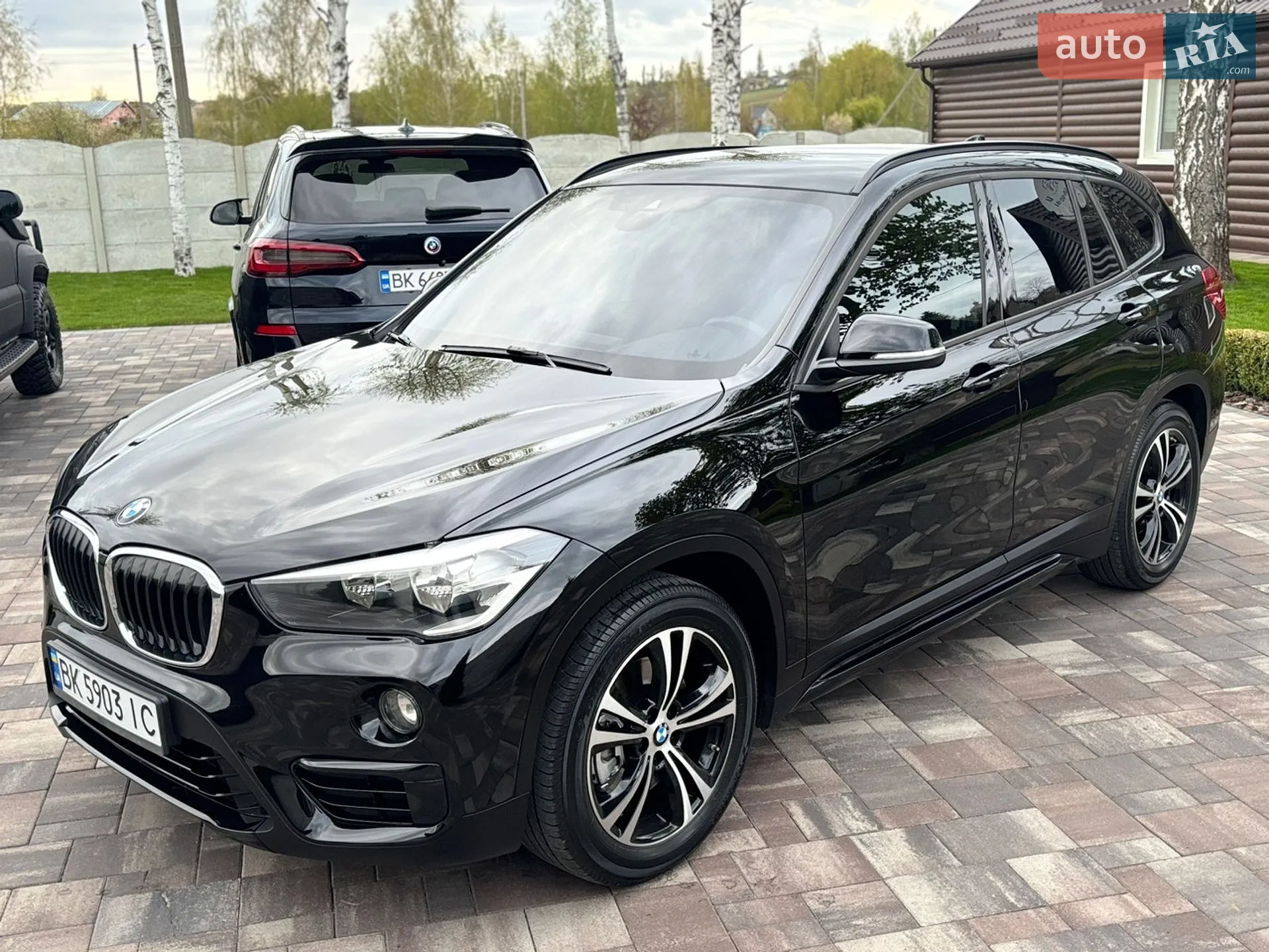 2015 BMW X1 - мініатюра 2
