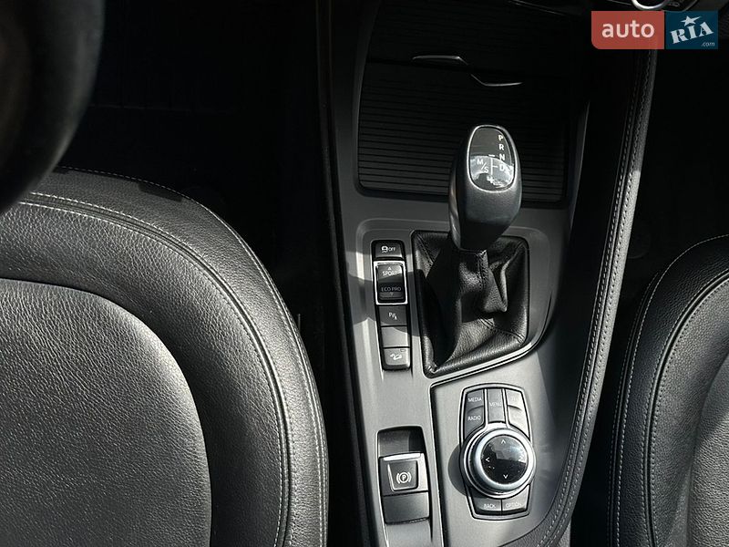 Внедорожник / Кроссовер BMW X1 2016 в Львове