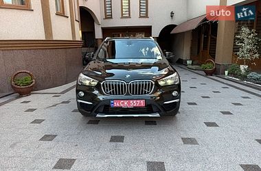 Внедорожник / Кроссовер BMW X1 2018 в Тячеве