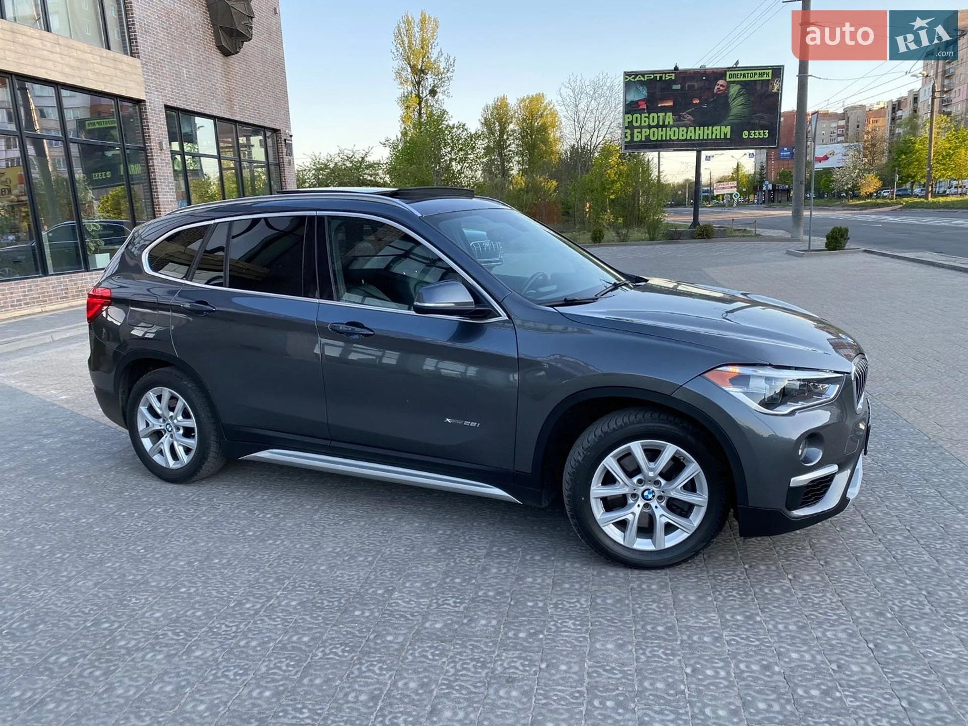 2016 BMW X1 - мініатюра 11