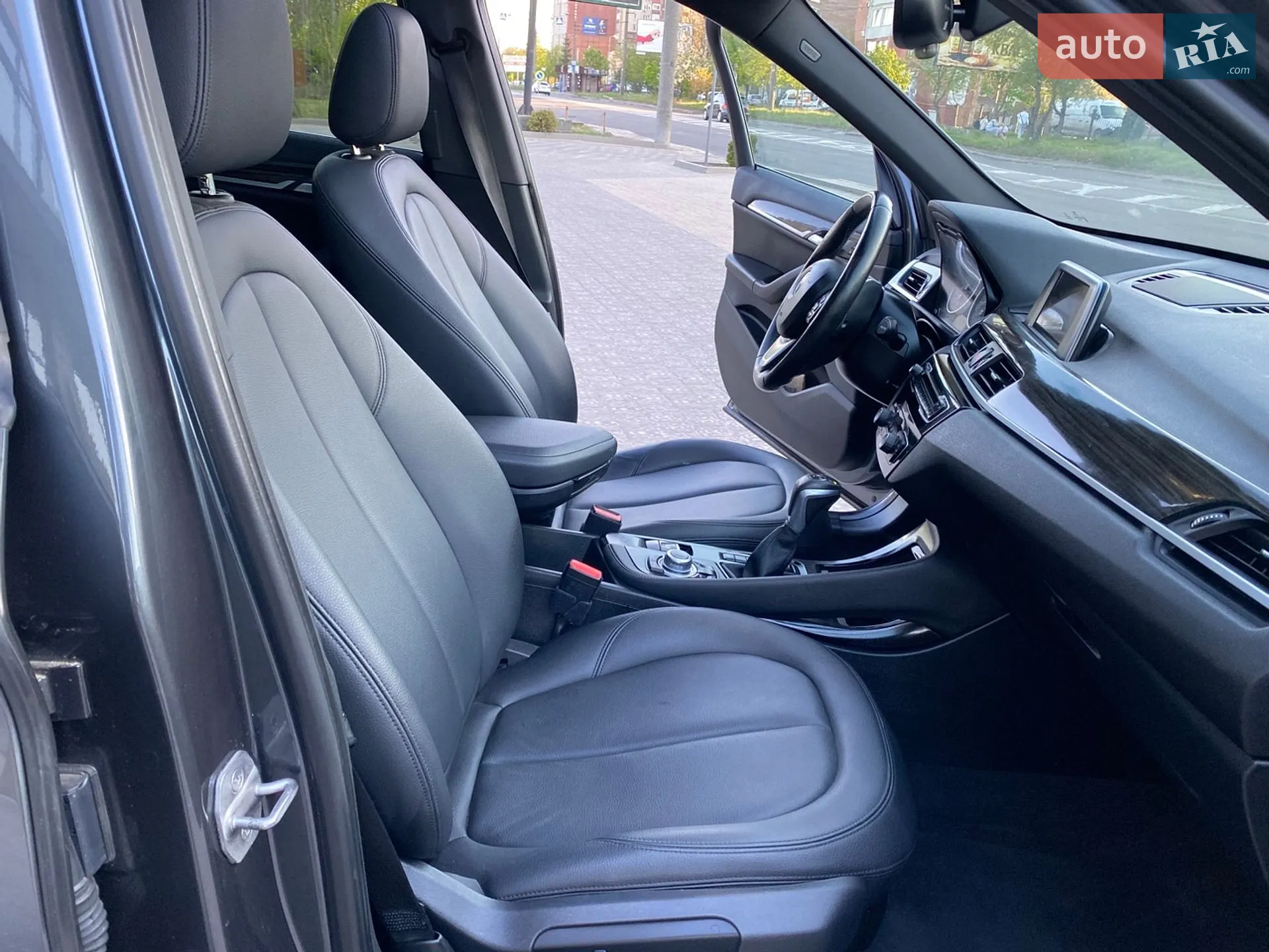 2016 BMW X1 - мініатюра 21