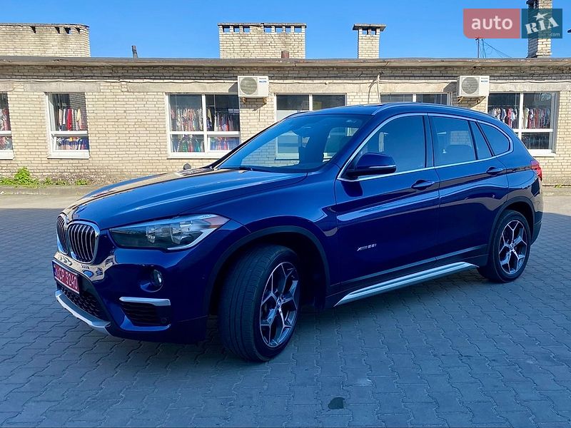 Внедорожник / Кроссовер BMW X1 2016 в Львове