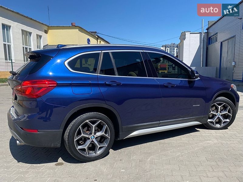 Внедорожник / Кроссовер BMW X1 2016 в Львове