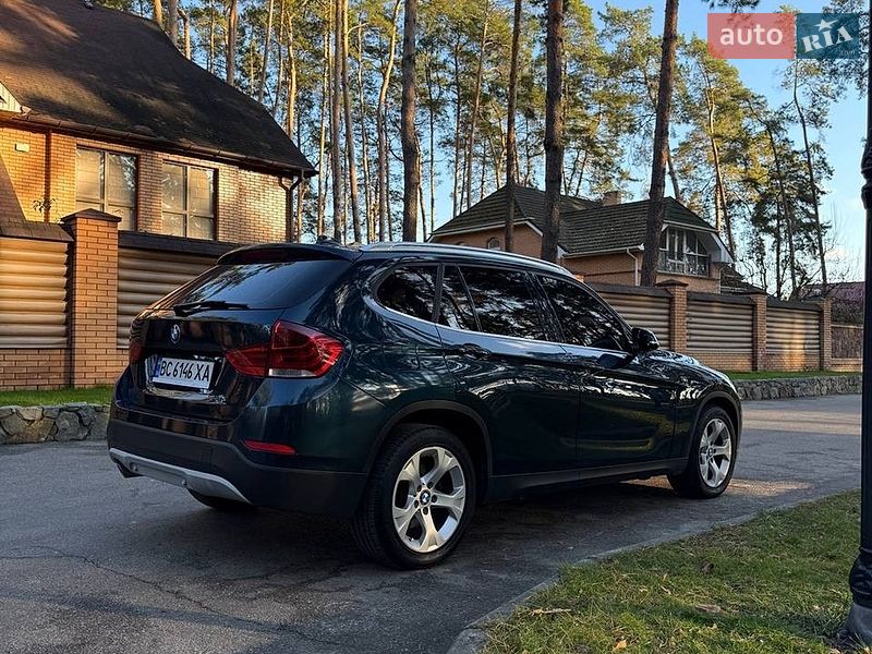 Внедорожник / Кроссовер BMW X1 2012 в Чернигове