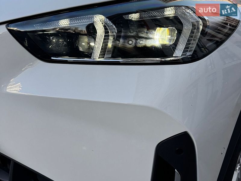 Внедорожник / Кроссовер BMW X1 2024 в Киеве