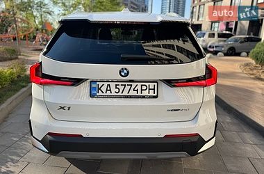 Внедорожник / Кроссовер BMW X1 2024 в Киеве