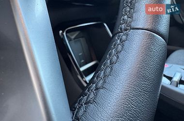 Внедорожник / Кроссовер BMW X1 2024 в Киеве