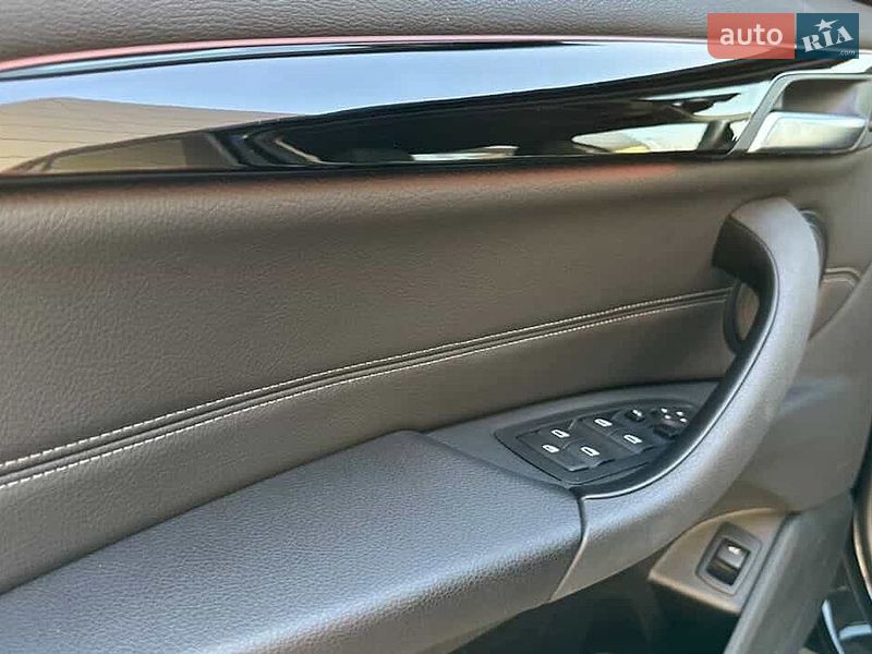 Внедорожник / Кроссовер BMW X1 2022 в Киеве