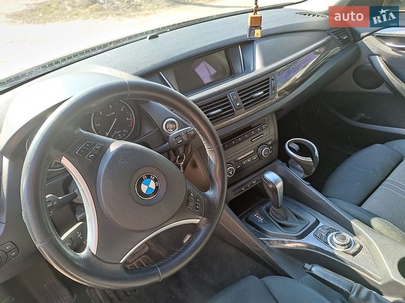 Позашляховик / Кросовер BMW X1 2010 в Старокостянтинові