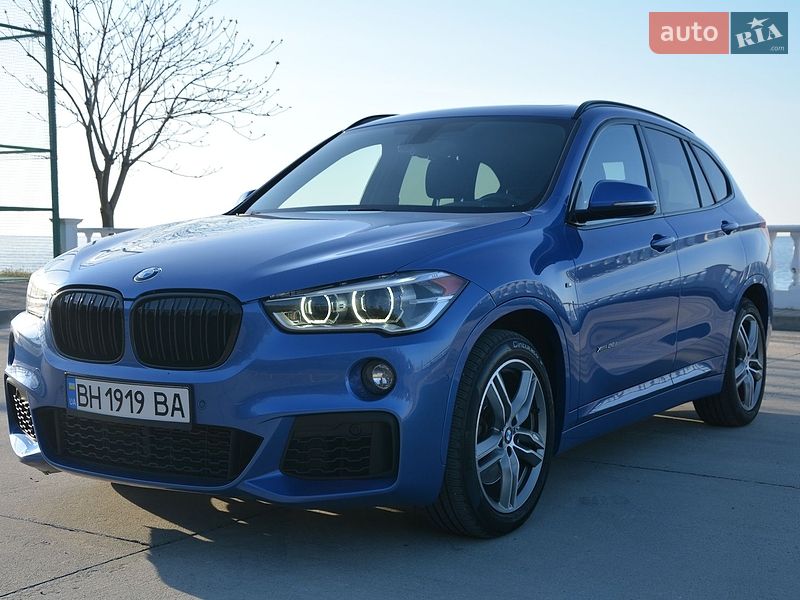 Внедорожник / Кроссовер BMW X1 2016 в Одессе