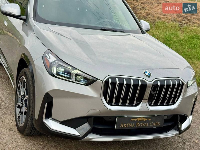 Внедорожник / Кроссовер BMW X1 2023 в Киеве