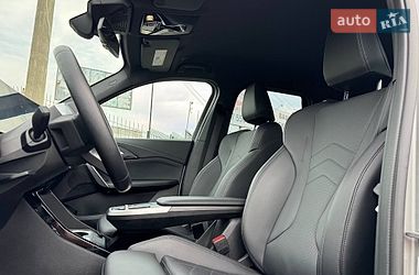 Внедорожник / Кроссовер BMW X1 2023 в Киеве