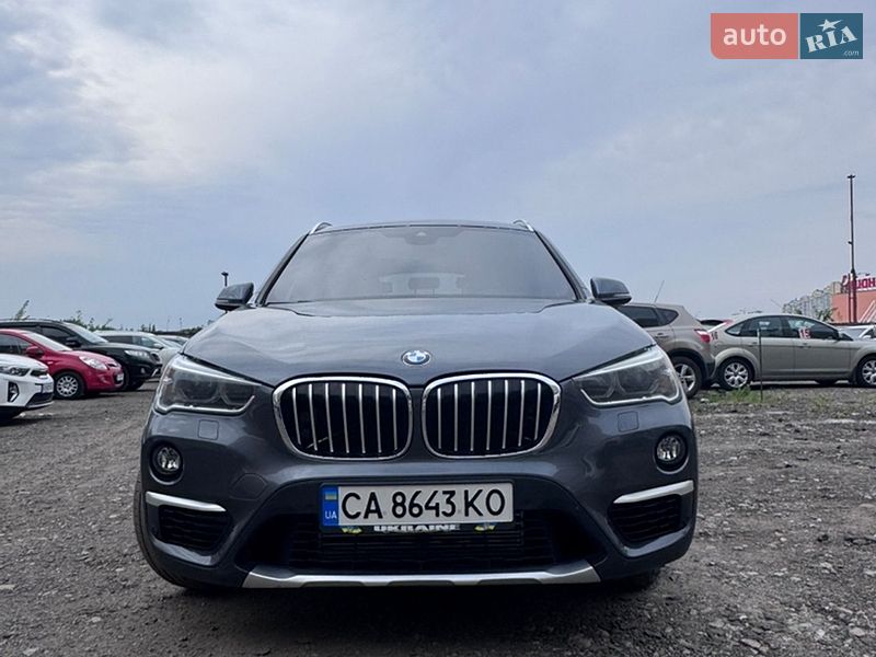 Внедорожник / Кроссовер BMW X1 2017 в Киеве