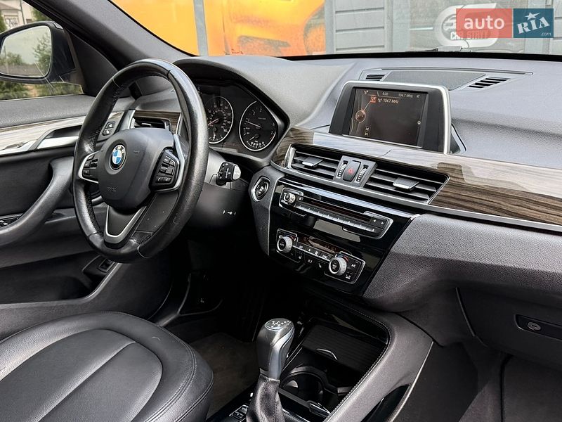 Внедорожник / Кроссовер BMW X1 2015 в Стрые