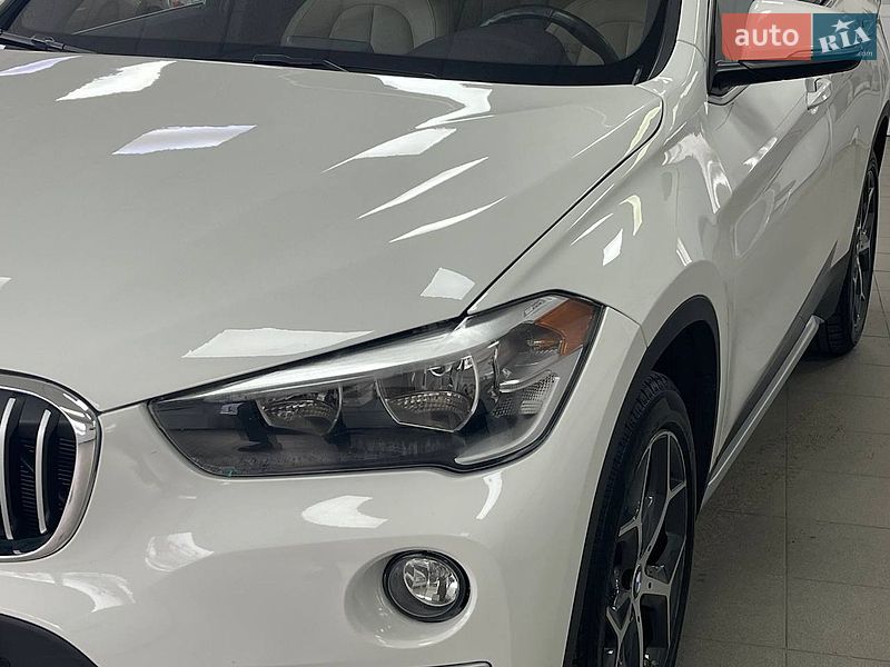 Внедорожник / Кроссовер BMW X1 2019 в Киеве