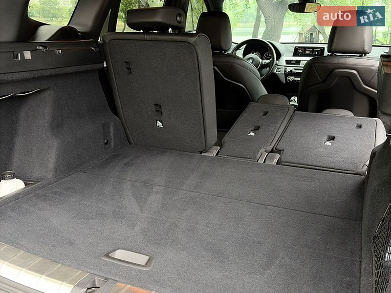 Внедорожник / Кроссовер BMW X1 2020 в Киеве