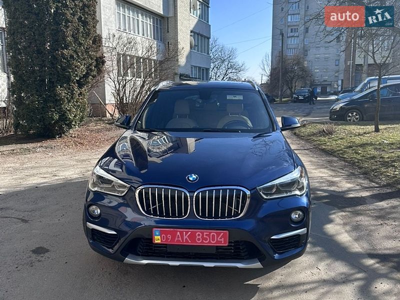 Внедорожник / Кроссовер BMW X1 2016 в Ивано-Франковске