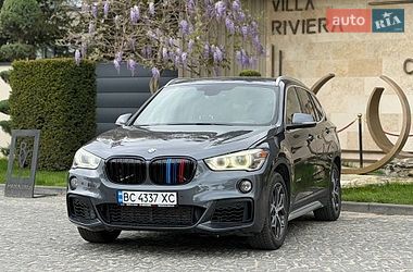 Внедорожник / Кроссовер BMW X1 2016 в Львове