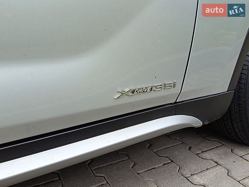 Внедорожник / Кроссовер BMW X1 2012 в Львове
