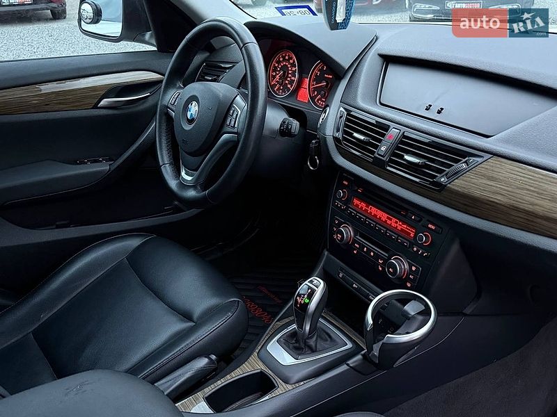 Внедорожник / Кроссовер BMW X1 2012 в Харькове