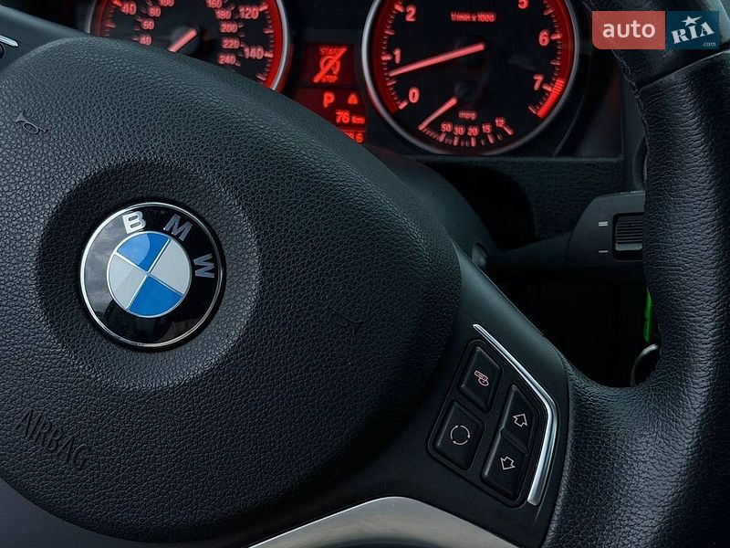 Внедорожник / Кроссовер BMW X1 2012 в Харькове