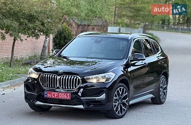 Внедорожник / Кроссовер BMW X1 2020 в Львове