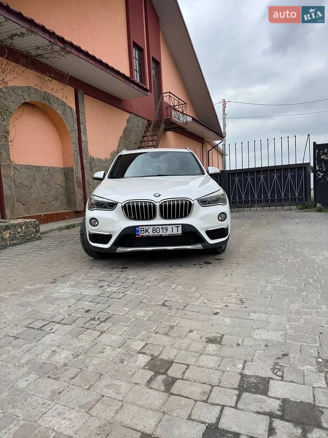 2015 BMW X1 - мініатюра 3