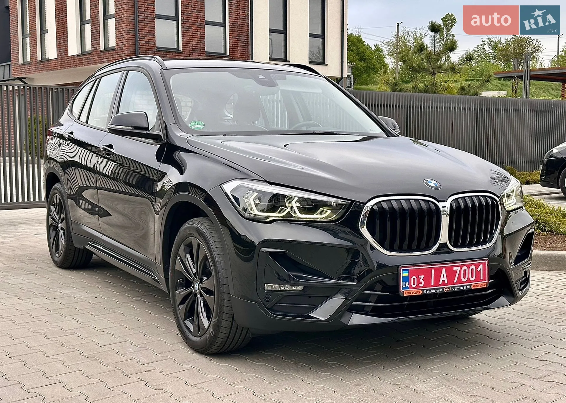 2021 BMW X1 - мініатюра 9