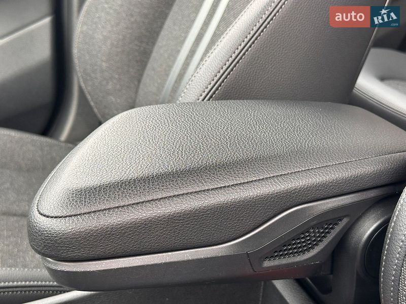 Внедорожник / Кроссовер BMW X1 2021 в Умани