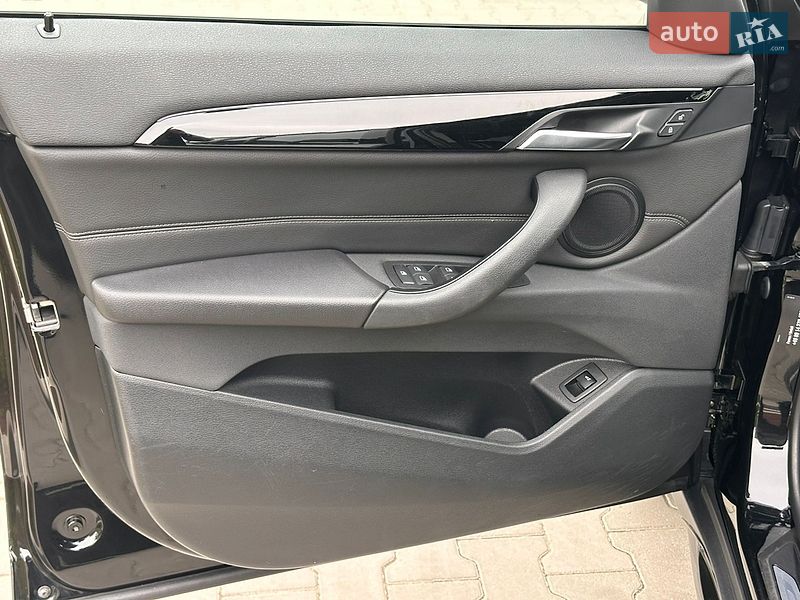Внедорожник / Кроссовер BMW X1 2021 в Умани