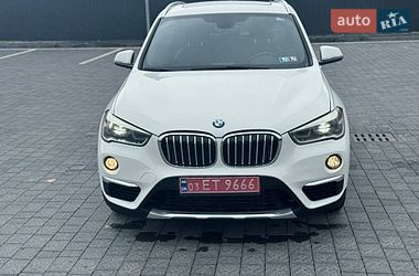 Внедорожник / Кроссовер BMW X1 2016 в Самборе