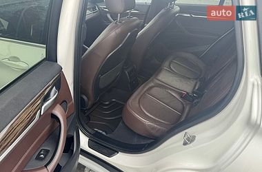 Внедорожник / Кроссовер BMW X1 2016 в Самборе