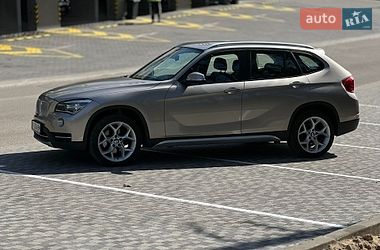 Позашляховик / Кросовер BMW X1 2014 в Києві