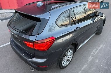 Внедорожник / Кроссовер BMW X1 2019 в Киеве