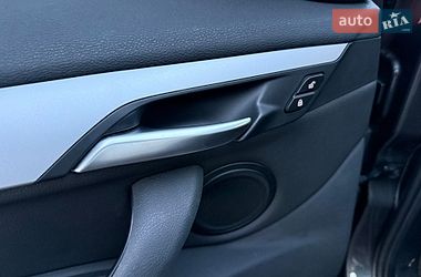 Внедорожник / Кроссовер BMW X1 2019 в Киеве