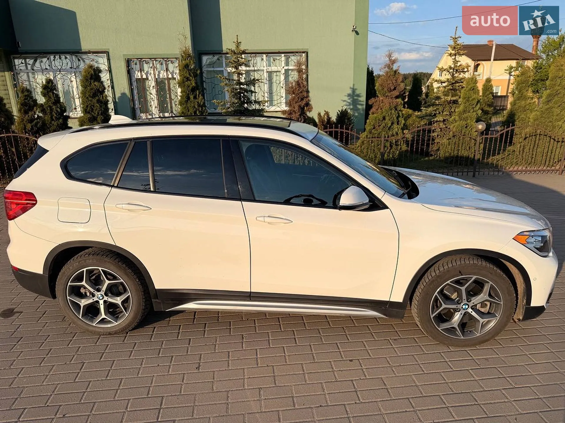 2017 BMW X1 - мініатюра 3