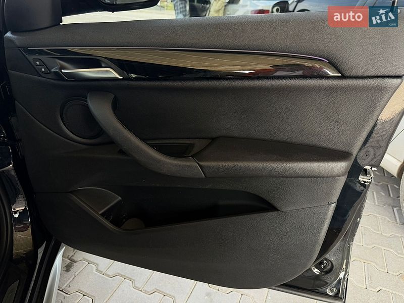 Позашляховик / Кросовер BMW X1 2020 в Тульчині