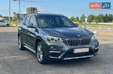 Внедорожник / Кроссовер BMW X1 2017 в Львове