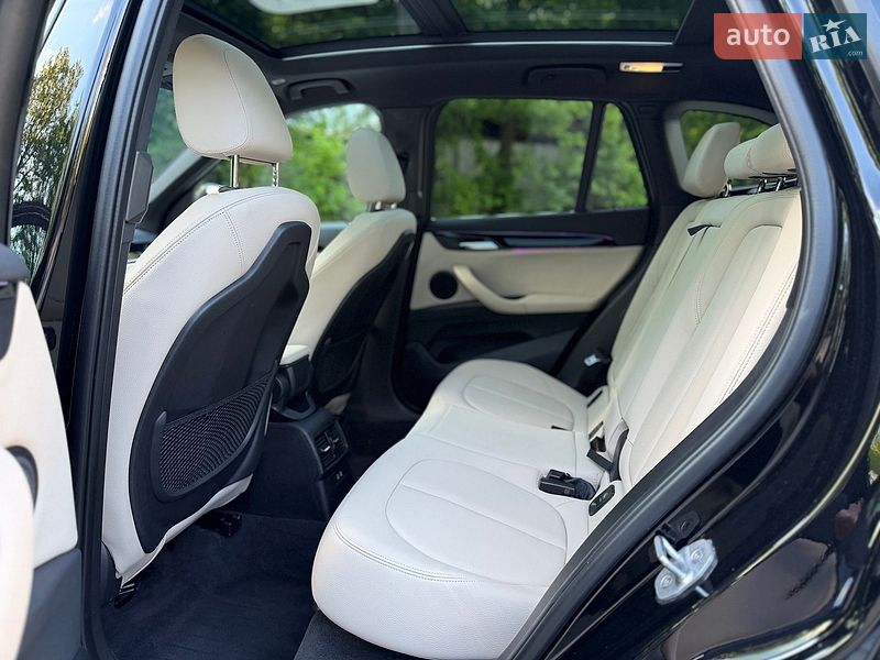 Внедорожник / Кроссовер BMW X1 2020 в Львове
