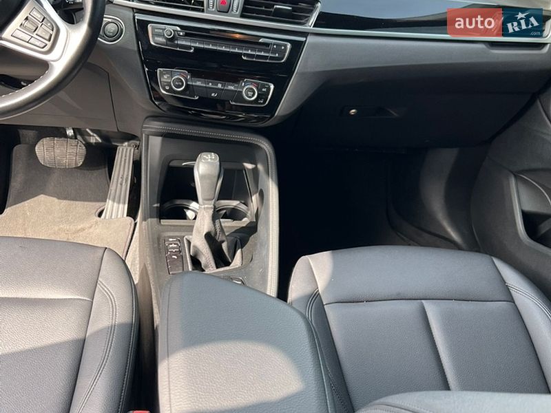 Внедорожник / Кроссовер BMW X1 2018 в Ковеле