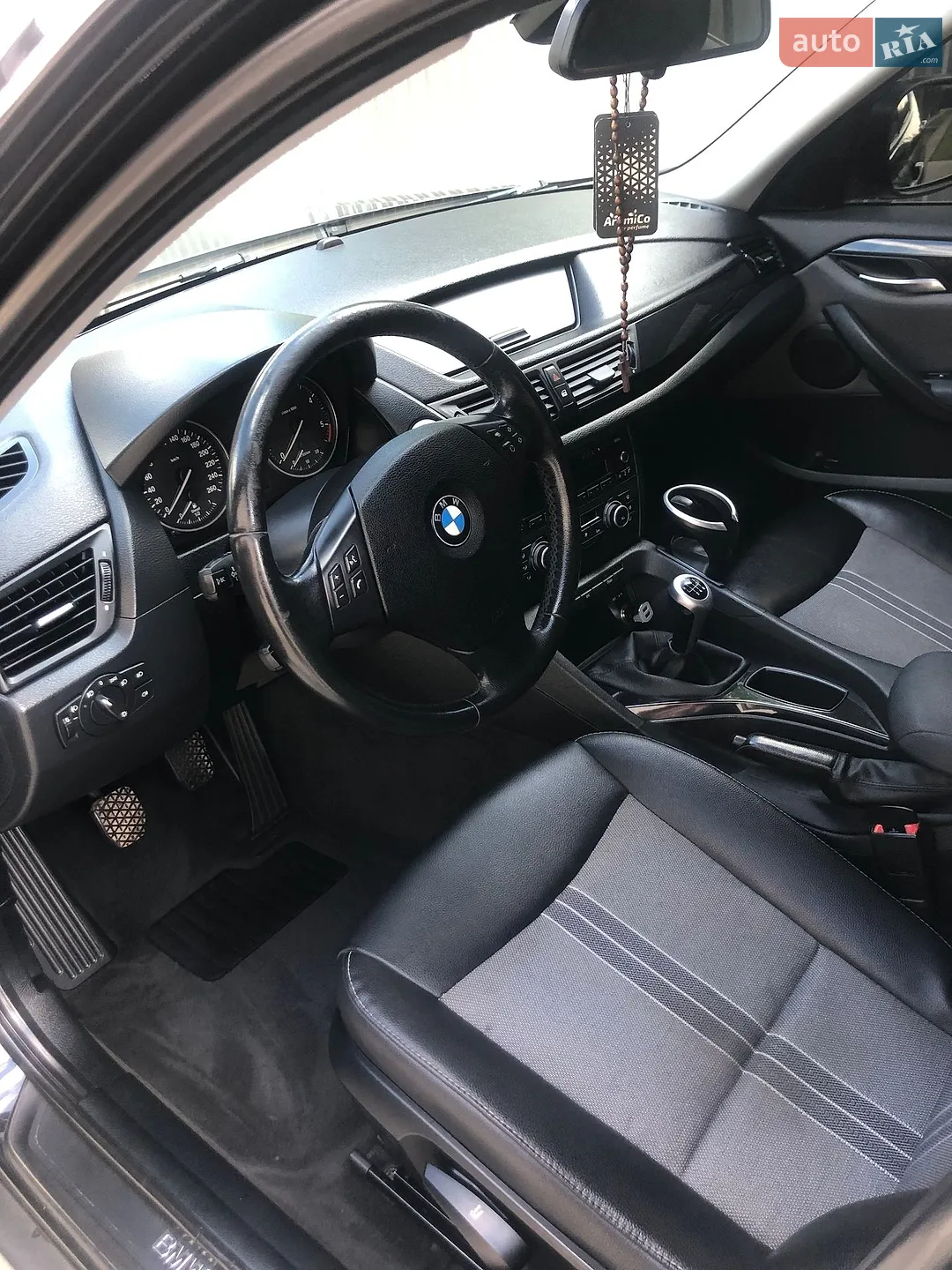 2010 BMW X1 - мініатюра 8