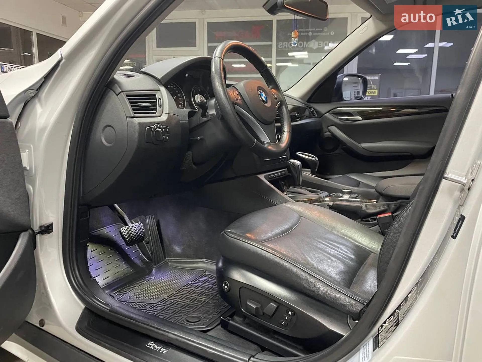 2011 BMW X1 - мініатюра 19